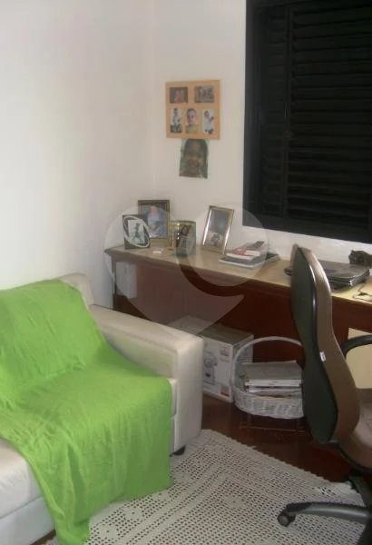 Apartartamento próximo ao Mertrô com 3 quartos