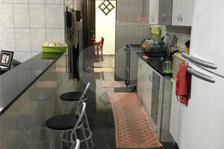 Casa térrea para venda.