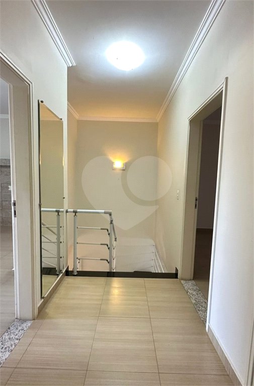 Indaiatuba- Villagio de Itaici- Venda - terreno 150,00 ms - construida 144, 15 ms - 3 dorms, 1 suite, sala, cozinha, wc - R$ 999.900,00 -Área de lazer conta com: Salão de festas - Piscina - Clube - Playground - Academia completamento bancário. Imóvel locado em setembro 2024, venda para investidor,