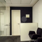 Sala comercial com 35m², 1 vaga, 1 banheiro, à venda na Barra Funda.