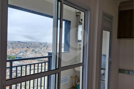 Apartamento com 39m², 2 quartos, sacada, 1 vaga de garagem, à venda em Sapopemba