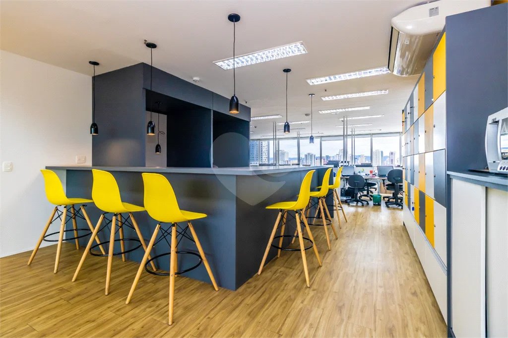 Conjunto comercial reformado á venda na Mooca