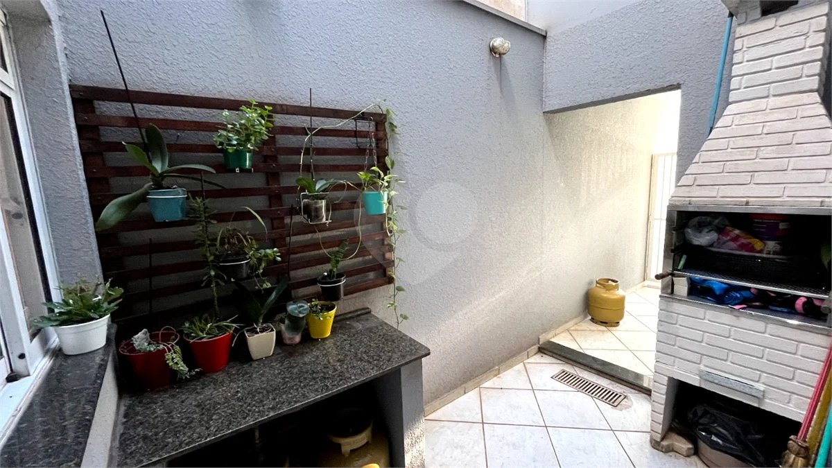 Belo Sobrado a venda em condomínio (Indaiatuba-SP)