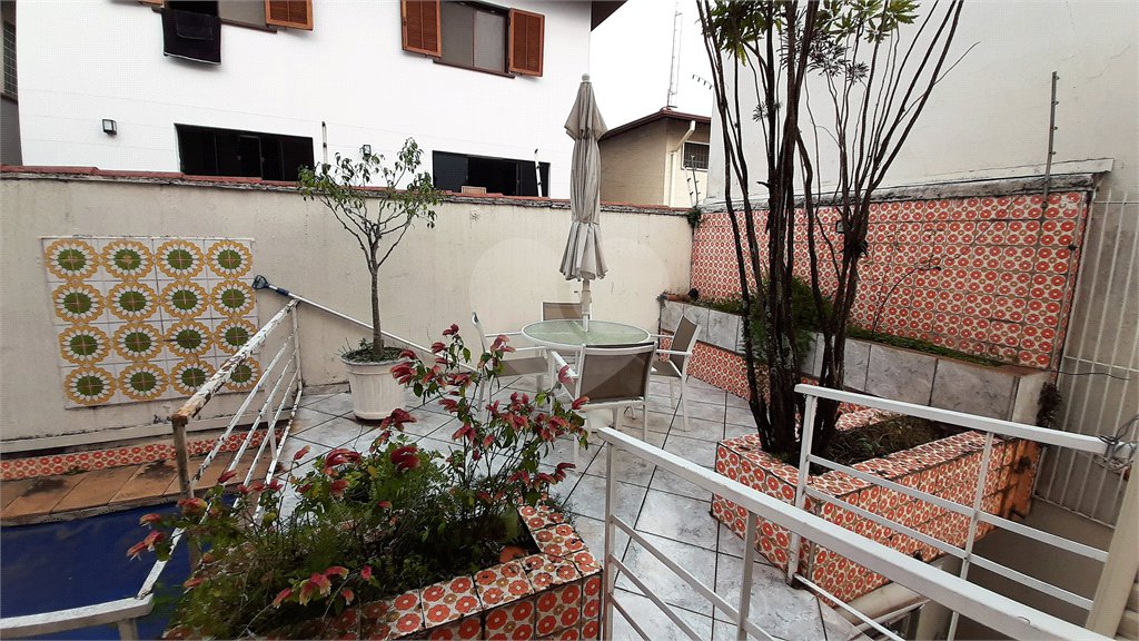 Casa de Vila à venda com 4 quartos, sendo 3 suítes, em Brooklin Velho, São Paulo, SP