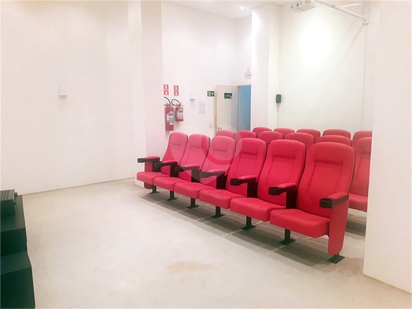 Apartamento em excelente localização na Av. Ipiranga Centro de São Paulo