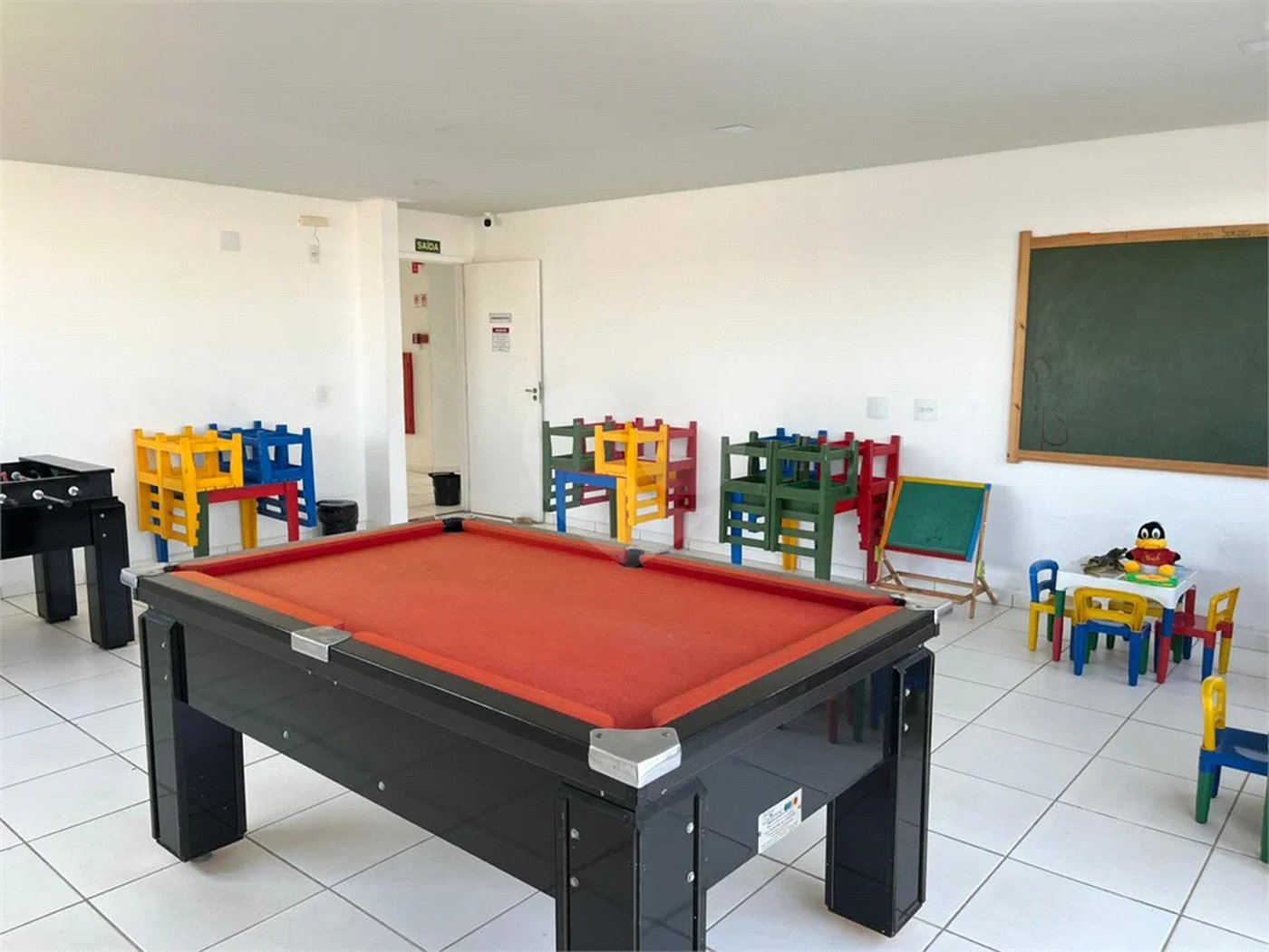 Apartamento à venda com 2 dormitórios e 1 suíte no 13 andar!