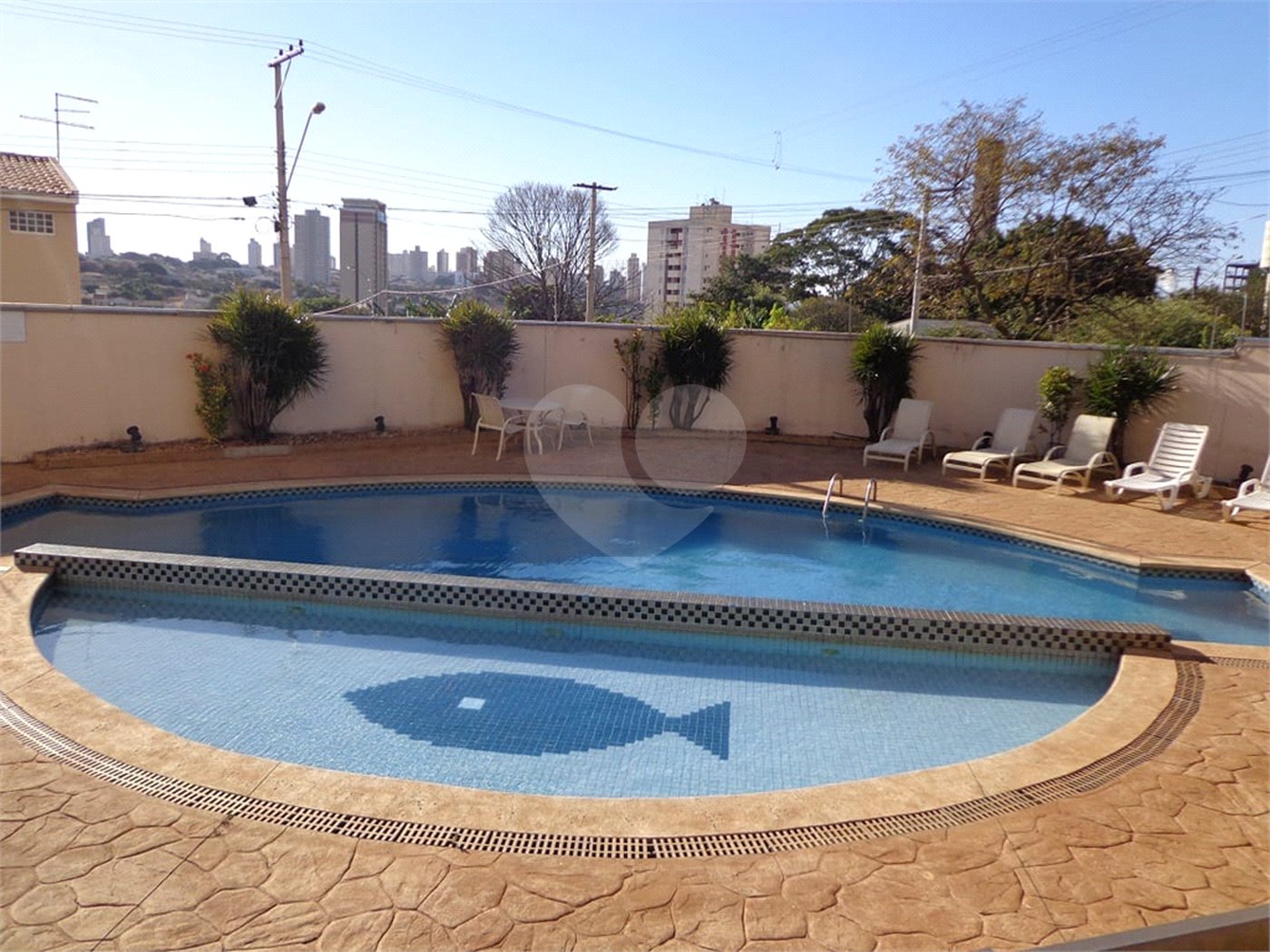 Apartamento no Condomínio Residencial Hadad.