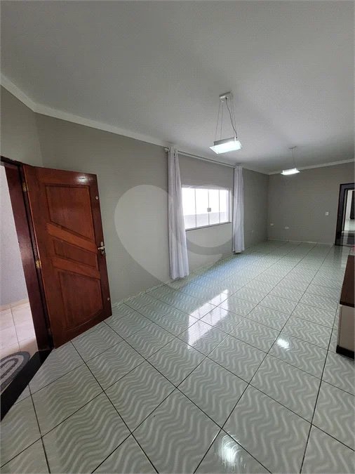 Sobrado à venda com 3 dormitórios, sendo 1 suíte – Aqui se Vive, Indaiatuba/SP
