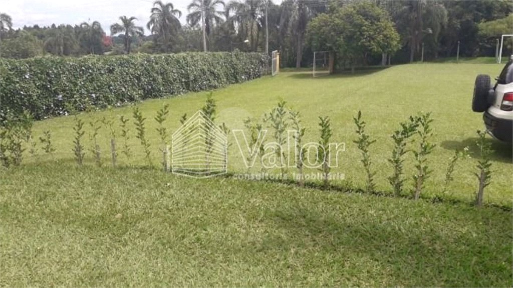 Chácara com 2.400m²