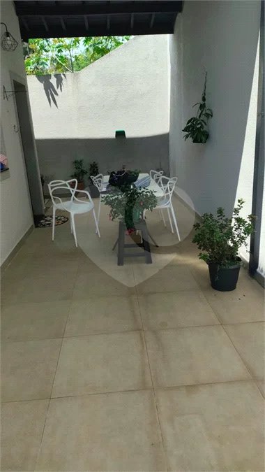 Excelente sobrado em condomínio fechado em Atibaia