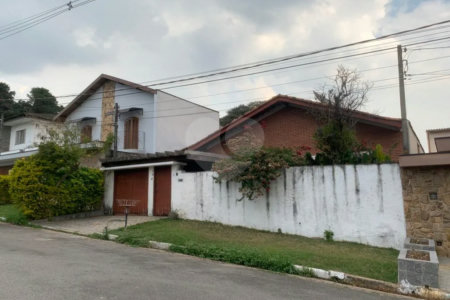 OPORTUNIDADE ÚNICA! Casa térrea à venda, 4 quartos, no Condomínio Residencial NOVA CAIEIRAS 1