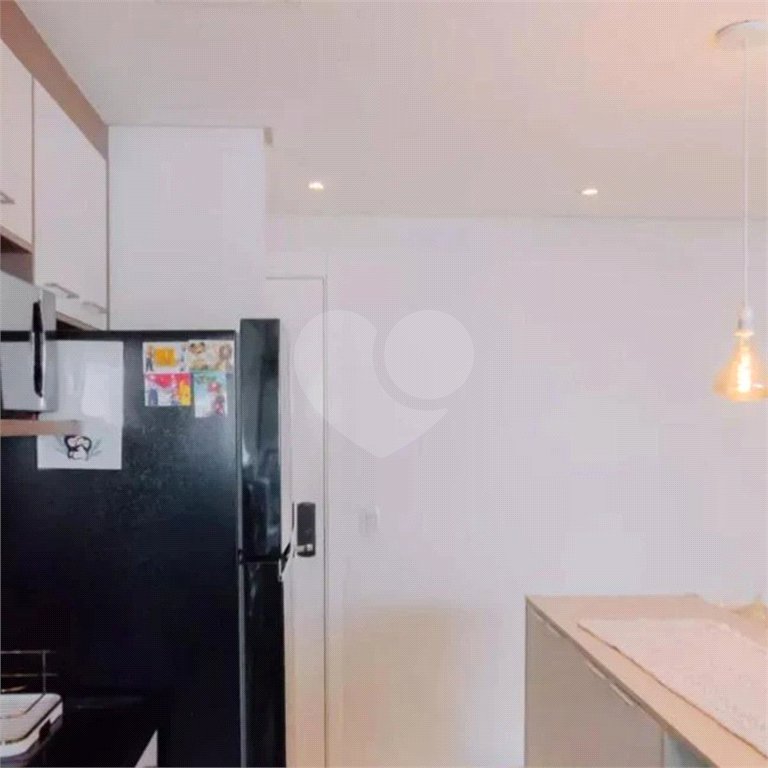 Apartamento no Ipiranga de 68m2 com 2 dorms, 1 suíte, 2 banheiros, 1 vaga. Estuda permuta.
