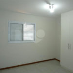 Apartamento no Condomínio Via Campus.