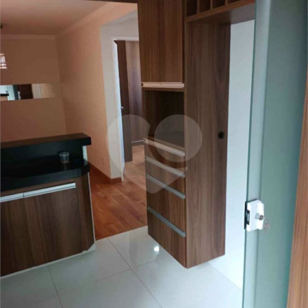 Apartamento no Res. Spazio Mont Royal