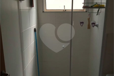 Apartamento com 2 dormitórios