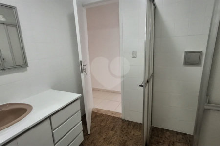 Apartamento para alugar com 2 quartos em Santo Amaro, São Paulo, SP