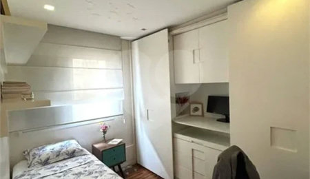 Apartamento à venda ou para alugar com 2 quartos, sendo 1 suíte, em Pinheiros, São Paulo, SP