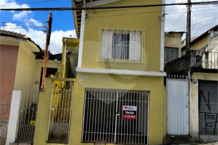 Casa a venda - 3 quartos - Centro - Mogi das Cruzes