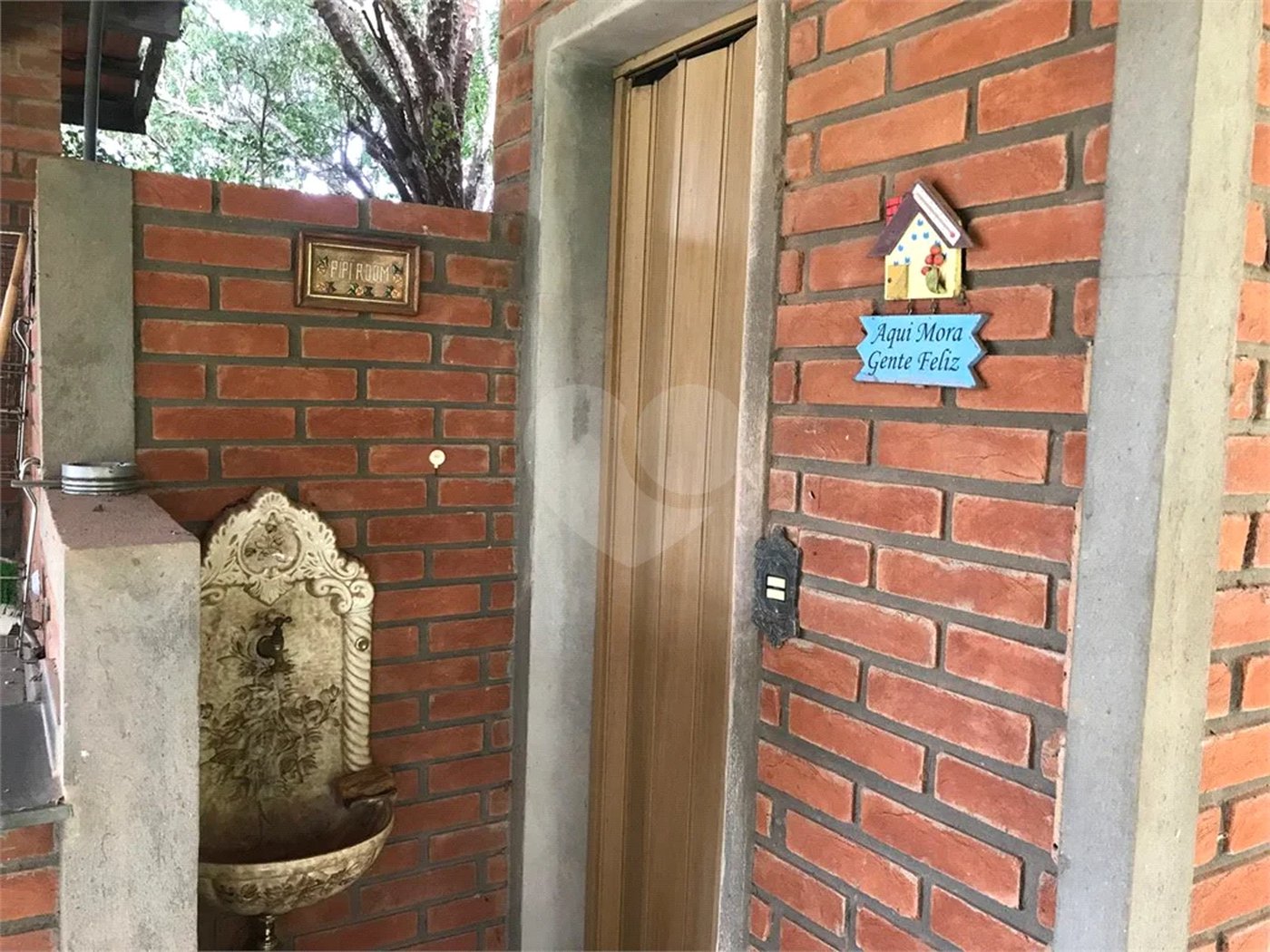 Chácara à venda com 4 quartos, sendo 1 suíte,  em Monterrey, Louveira, SP