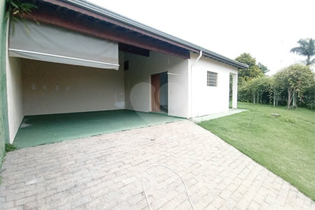 Casa a Venda no Condomínio Vista Alegre - Café em Vinhedo/SP