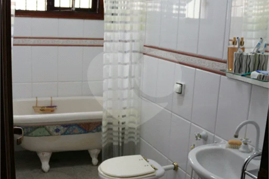 sobrado de 4 dts 2 suites de alto padrao no tremembe