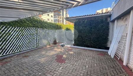Casa à venda com 4 quartos, sendo 1 suíte,  no Centro, São Carlos, SP