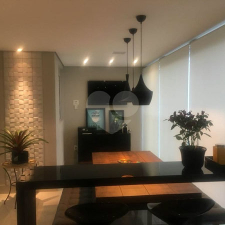 Apartamento à venda com 3 suítes em Vila Bertioga, São Paulo, SP