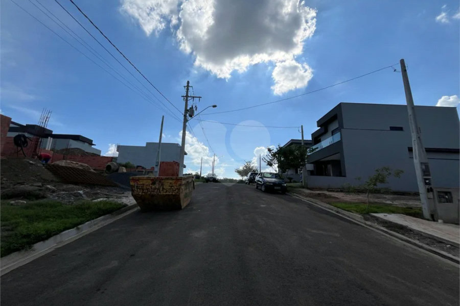 Terreno bem localizado com ótimo preço no Soleil.