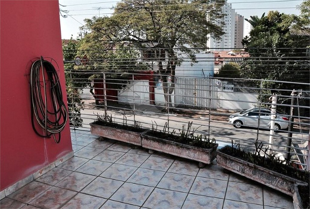 Sobrado no Campo Belo com 4 dormitórios