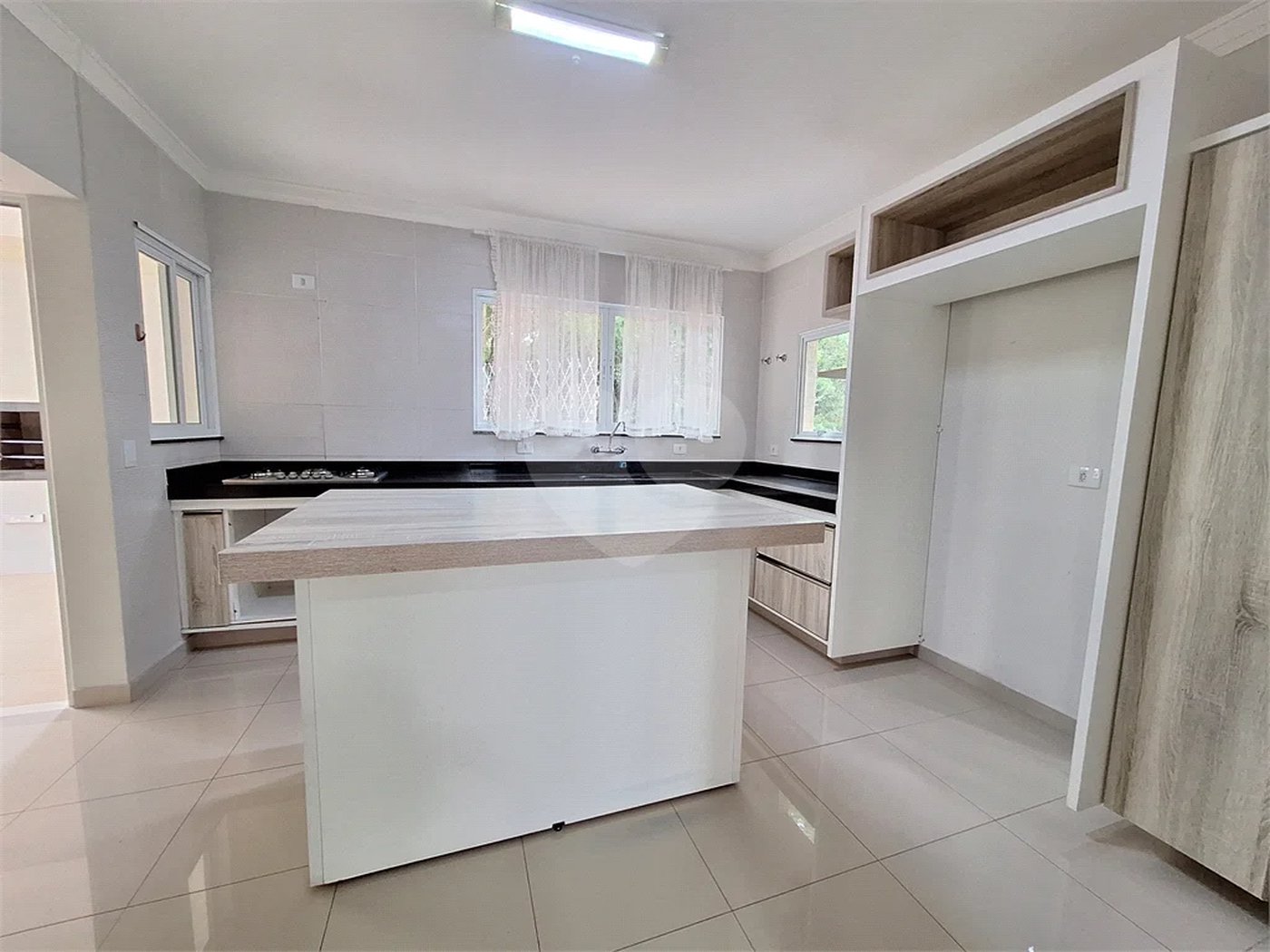 Casa para Locação no Condomínio Bosque dos Cambarás em Valinhos/SP