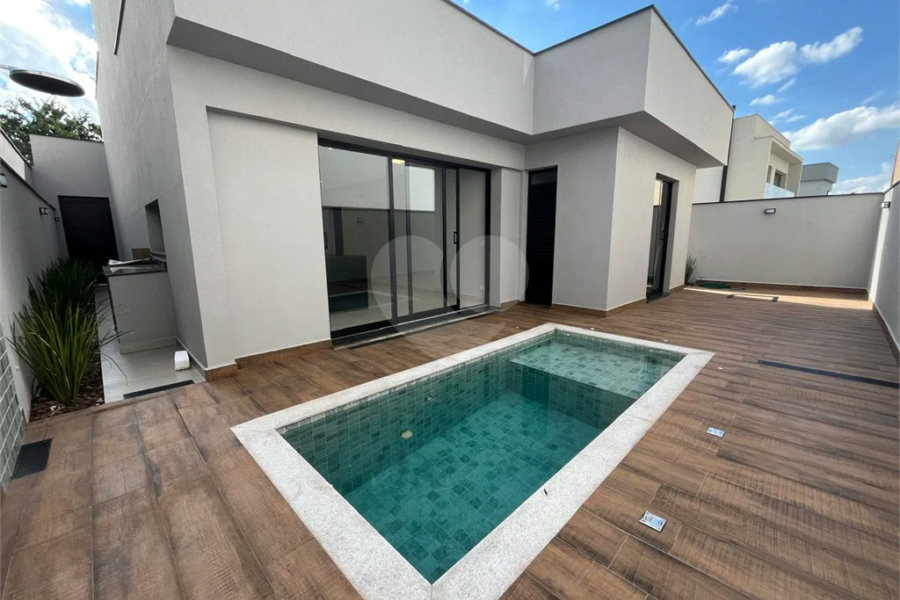 Excelente Casa Plana no Condomínio Bela Vista