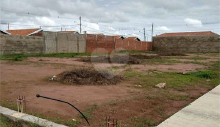 Terreno à venda no Centro, Ibaté, SP