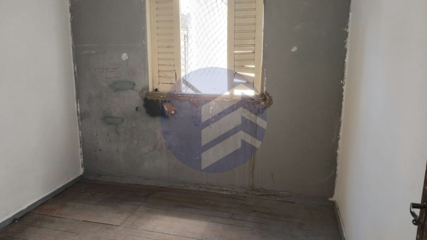 Casa à venda com 8 quartos em Vila Dalva, São Paulo - SP