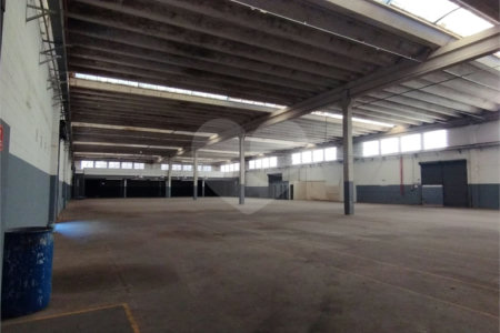 Galpão com 4.000 m² à venda em São Mateus