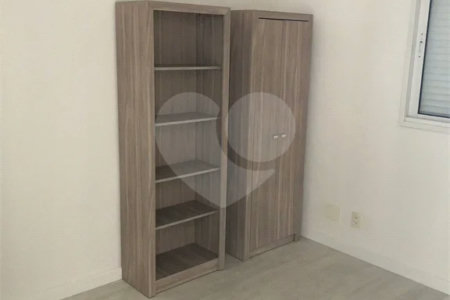 Apartamento à venda com 2 quartos, sendo 1 suíte,  em Campo Belo, São Paulo, SP