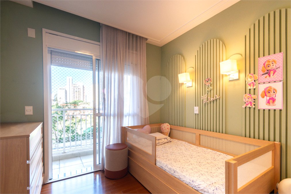 Apartamento à venda com 4 quartos, sendo 2 suítes, em Brooklin, São Paulo, SP