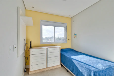 Apartamento com 68m² sala 02 ambientes, 02 dormitórios, sendo 01 suíte banheiro social e vaga no subsolo.! Venha conhecer!