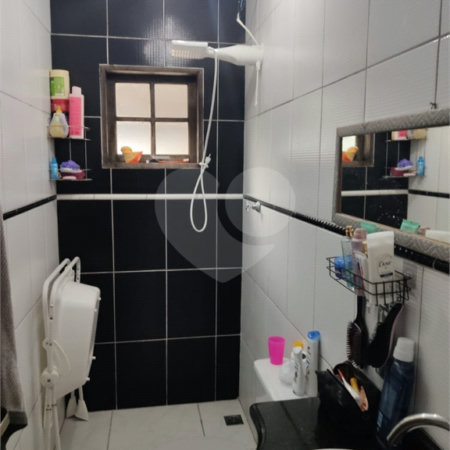 Sobrado à venda com 290m² na região central de Bom Jesus dos Perdões – SP