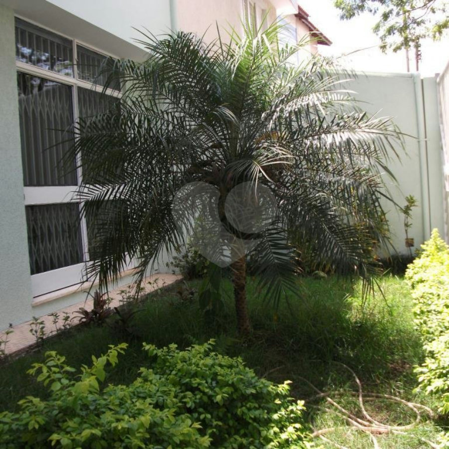 Excelente Sobrado à venda no Klabin -370 m2 construídos c/piscina - 3 Quartos/ 1 Suíte/10 Vagas