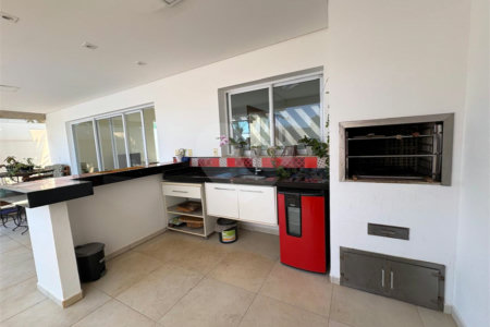 Casa à venda com 3 suítes no condomínio Damha II, São Carlos - SP