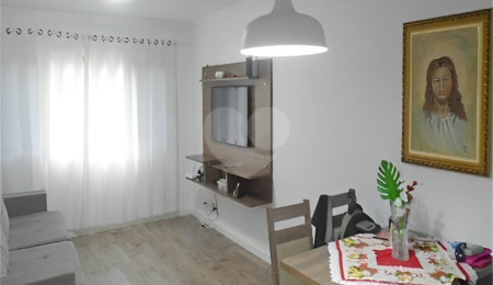 Casa à venda com 3 quartos, sendo 1 suíte,  em Vila Antônio, São Paulo, SP