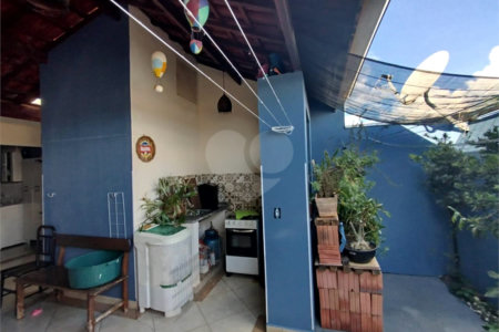 Casa À venda no Moradas II 3 dormitórios