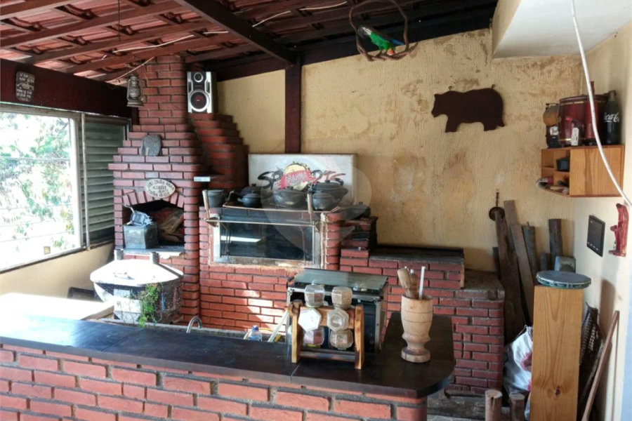 Agende a sua visita e venha conhecer este excelente imóvel.