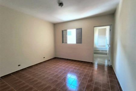 Sobrado à venda com 3 quartos, sendo 1 suíte, em Vila Polopoli, São Paulo - SP