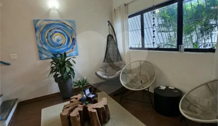 Sobrado à venda com 3 quartos, sendo 1 suíte,  em Chácara Santo Antônio, São Paulo, SP