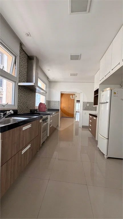 Apartamento à venda com 4 suítes em Jardim Portal I e II, São Paulo, SP