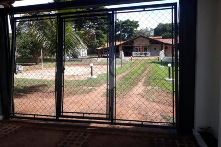 Chácara no Tibaia de São Fernando I .