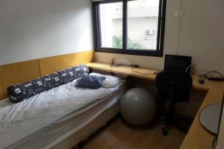 APARTAMENTO ALTO PADRÃO NA ACLIMAÇÃO A 36% ABAIXO DO VALOR DE MERCADO.