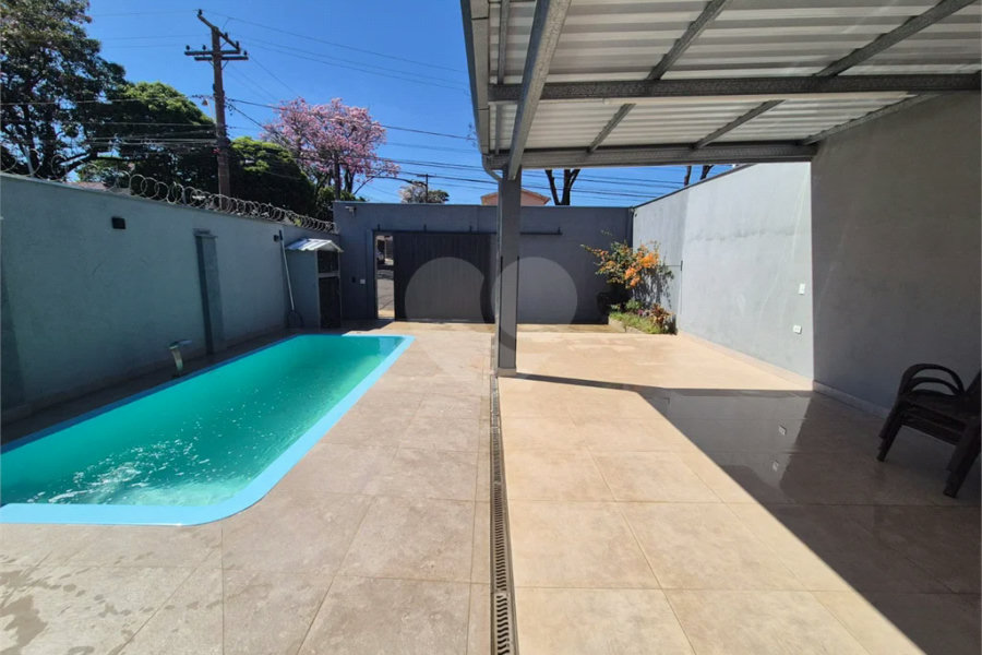 Dois imóveis em um terreno de 300 m² (12 x 25) - Com acesso independente