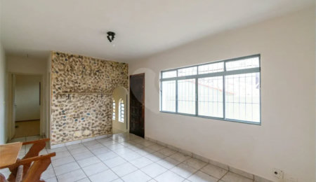 Casa à venda com 200m², 4 quartos e 2 vagas